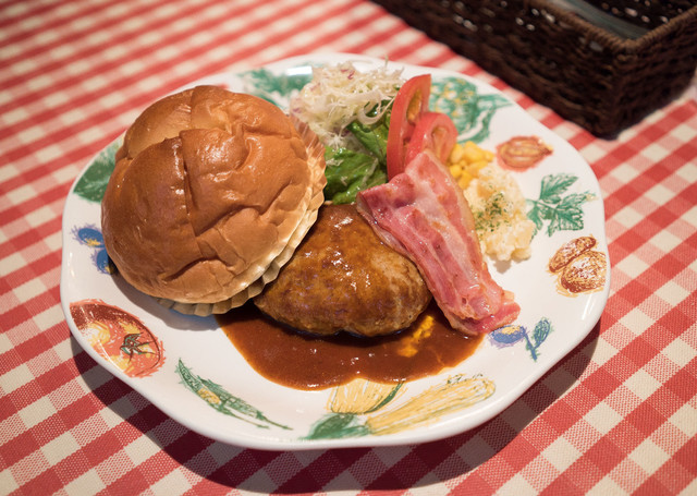 アリスカフェ 表木山 カフェ 食べログ アリスカフェ 表木山 カフェ 食べログ