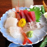 うず潮 - 鯛、エビ、イカ、ヒラメ、マグロの５点造り