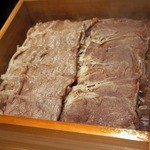 ステーキハウス 村岡 - そうこうしているうちに蒸しあがりましたよ。