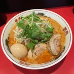 ラーメン 風らいぼう - スパ辛ラーメン750円＋味玉80円＋豚1枚100円　930円