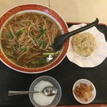 中華料理 名匠頂味軒 - もやし野菜タン麺+半炒飯