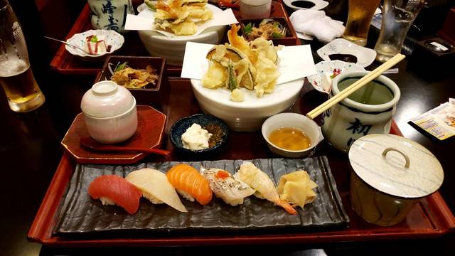 峰寿司 三年坂通り支店 通町筋 寿司 ネット予約可 食べログ 峰寿司 三年坂通り支店 通町筋 寿司 ネット予約可 食べログ