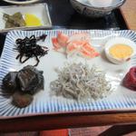 民宿みやこ - 朝食をしっかりいただいて４３番明石寺まで歩き遍路再開です。