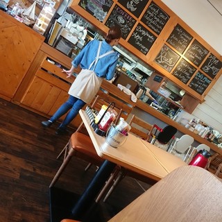 アールカフェ_2