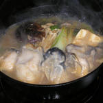 味処 ぐんじ - いい牡蠣が入ったみたいで、コロコロした牡蠣で肉厚でとてもおいしかった。