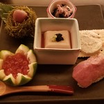 Ginza Hajime - 前菜(毬栗渋皮煮・胡麻豆腐・金時草お浸し・カニ味噌バター・かぼす釜いくら醤油漬け・牛にぎり寿司)