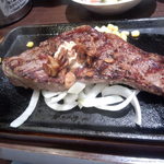 Ikinarisuteki - コースメニュー　サーロイン２００ｇ　２０９０円のサーロインステーキ（ミディアムレア）