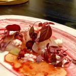 KUFUKU± - カンパチは新鮮で全く臭みなし。オリーブオイルが良い仕事しています。