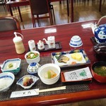 KKR - 朝食