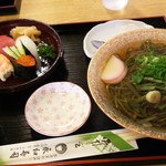 永和寿司 - 料理写真:茶そばとにぎりのセット