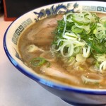 たかはし中華そば店 - 左