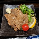 創作和食 ふくろう - まぐろづくし御膳（2000円＋税）