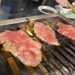 豊岡精肉焼肉店 - 