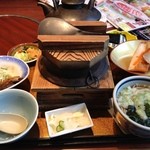 ふぁみり庵はいから亭・寿司まどか - 薩摩釜飯膳