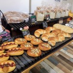 バーバーズダイニング - 惣菜パンも
