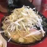 どんとこい家 - ねぎラーメン+玉子かけごはん ¥850+無料