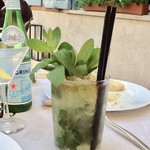 Le Jardin de Russie - ペパーミントがいっぱい入ったモヒート