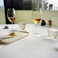 ベージュ アラン・デュカス 東京 - 