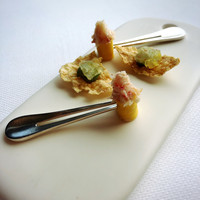 ベージュ アラン・デュカス 東京 - 