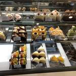 Patisserie ELVE - 