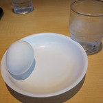 長崎亭 - ゆで玉子50円。