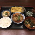 ザ・めしや - 料理写真:肉じゃが＋玉子焼き＋etc