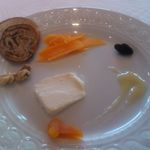 サンス・エ・サヴール - チーズも頂いちゃいました