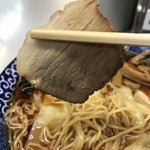 西新井ラーメン - チャーシューのアップ