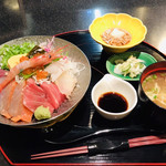 善座 - 海鮮丼 1200円