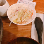 ほし乃 - ミニサラダと味噌汁