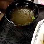 青山ふーちん - ワカメと白ゴマの中華スープ。