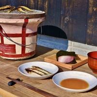  『滋賀県野洲市・琵琶湖の新名物！？「BIWAKO DAUGHTERS」でバスバーガーを食べてみました。 – THE ROAD AHEAD』by Illustration 
