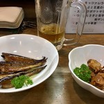 居酒屋 大島 - はたはたの燻製オイルサーディン風とほたての燻製