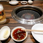 焼肉みつ星 - 生中！焼肉はあっさりめのタレとレモンで