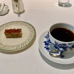 レストラン 代官山小川軒 - コーヒー