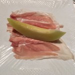 レストラン 代官山小川軒 - 切りたてのパルマ産プロシュット・メロン
