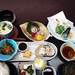 紀の川 - 紀の川膳　1080円(税込)