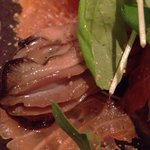 ビストロケンヂ - 牡蠣のスモーク。アップにしてみました。