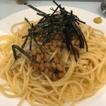 Bow-wow - いかと納豆のスパゲッティ