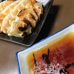 有限会社桝屋酒店   - 餃子
