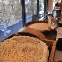 浅草むぎとろ 本店 - 当たり前だが何でも取り放題！！