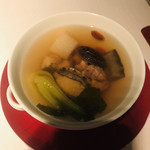 広東料理 センス - 鮑ナマコ烏骨鶏すっぽんの蒸しスープ