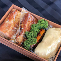 【叉焼、よだれ鶏セット】（テイクアウト）