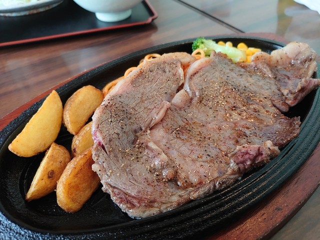 くれよん みそかつステーキ 新潟市その他 とんかつ 食べログ くれよん みそかつステーキ 新潟市その他 とんかつ 食べログ