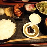 九州の地魚料理 侍 - 七人の侍定食