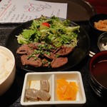 Kurogewagyuutabehoudaimiyamotobokujou - カルビ定食　800円　ランチ