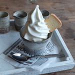 ソフトクリームカフェ ノーレイン,ノーレインボウ - ミルクソフトクリーム