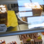 ケーキと焼き菓子の店 旬菓房 ふりあん - 