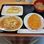 大衆食堂 半田屋 - かつ煮、玉子焼き、ハムカツ