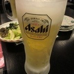 Gyuu Tan Yaki Semmon Ten Tsukasa - 良く冷えたグラスの生ビール（６００円）